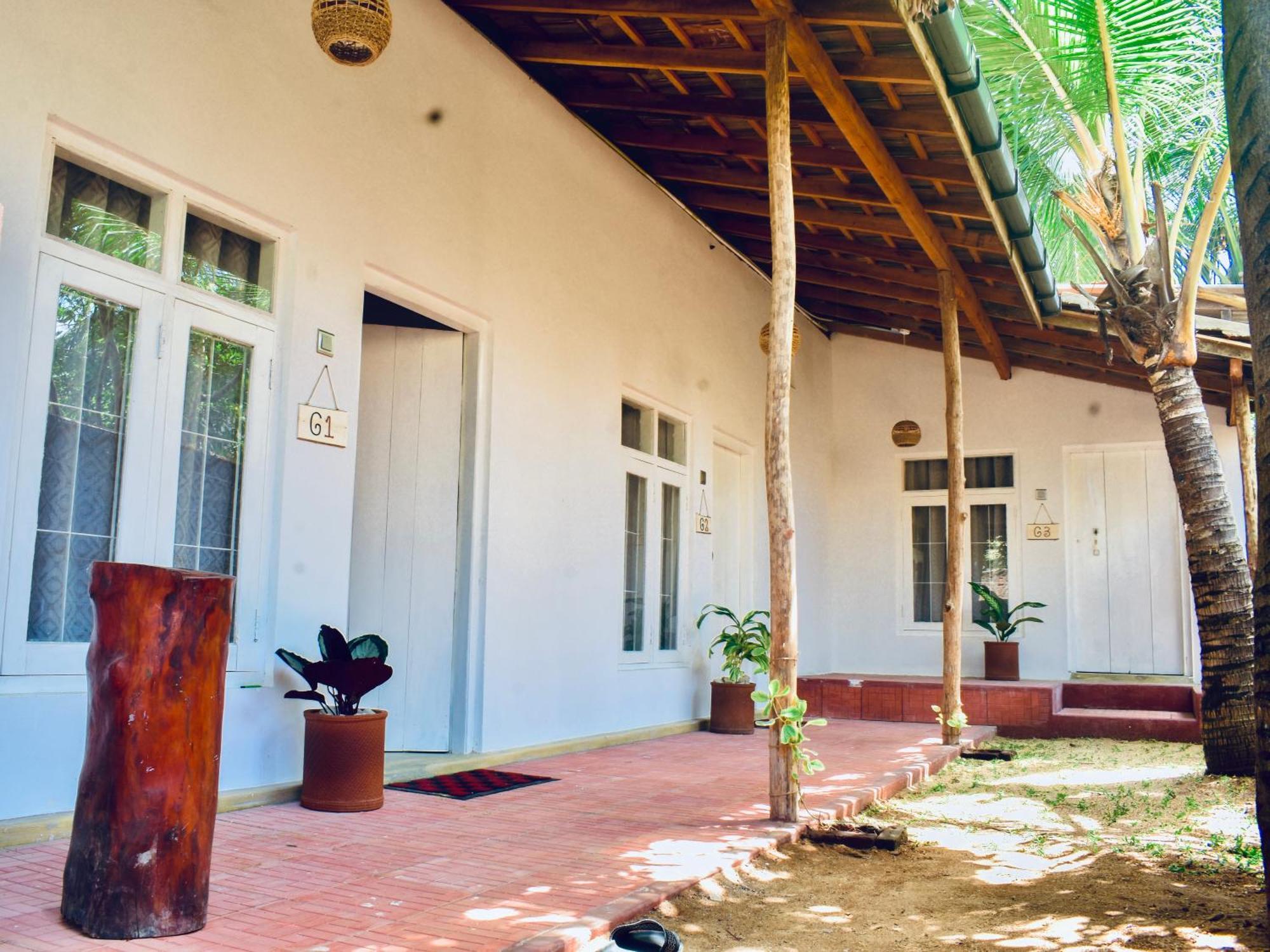 Gypcey Home Baie d'Arugam Extérieur photo